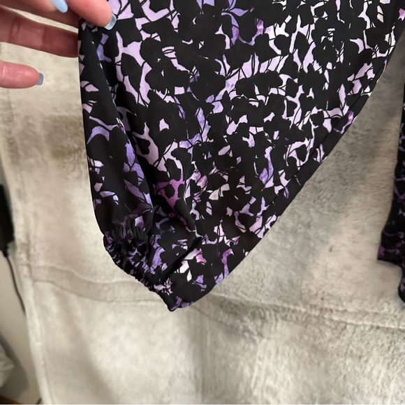 Women’s I.N.C. Surplice Neckline Patterned Long-Sleeve Top, NWOT, XL - Picture 7 of 9